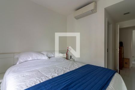 Quarto 1 de apartamento à venda com 2 quartos, 100m² em Pinheiros, São Paulo