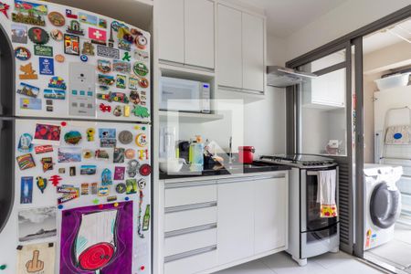 Cozinha de apartamento à venda com 2 quartos, 100m² em Pinheiros, São Paulo