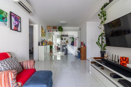 Sala de apartamento à venda com 2 quartos, 100m² em Pinheiros, São Paulo
