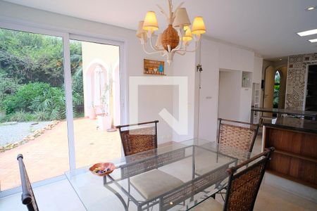 Casa à venda com 360m², 3 quartos e 4 vagasCozinha