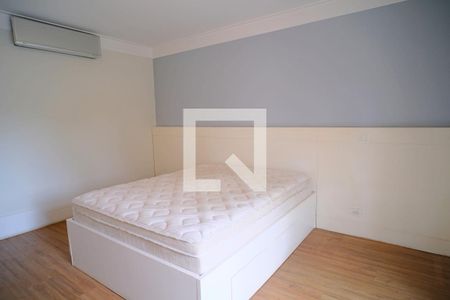 Casa à venda com 360m², 3 quartos e 4 vagasQuarto 1 - Suíte