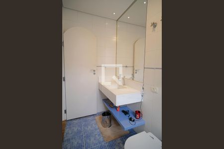 Casa à venda com 360m², 3 quartos e 4 vagasBanheiro da Suíte 3