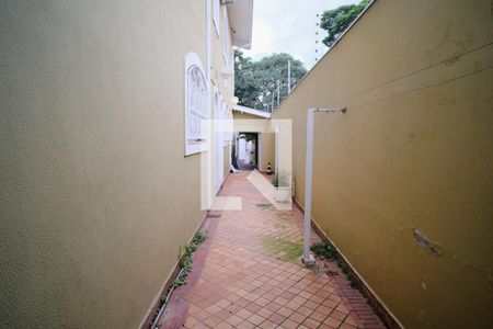 Casa à venda com 360m², 3 quartos e 4 vagasQuintal