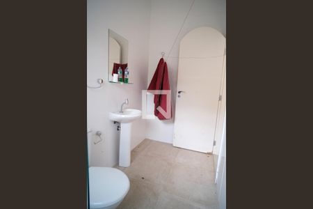 Casa à venda com 360m², 3 quartos e 4 vagasBanheiro de serviço