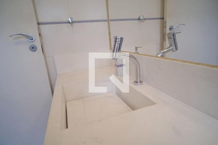 Casa à venda com 360m², 3 quartos e 4 vagasBanheiro da Suíte 3