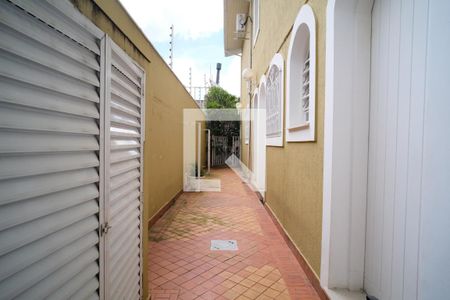 Casa à venda com 360m², 3 quartos e 4 vagasQuintal