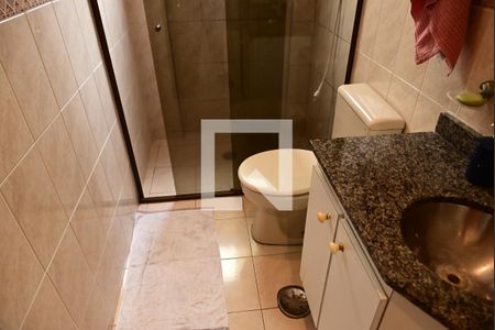 Banheiro de apartamento para alugar com 1 quarto, 60m² em Vila Caiçara, Praia Grande