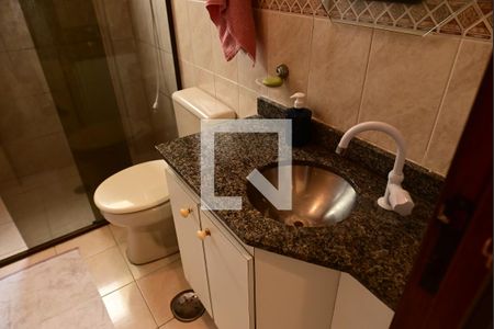 Banheiro de apartamento para alugar com 1 quarto, 60m² em Vila Caiçara, Praia Grande
