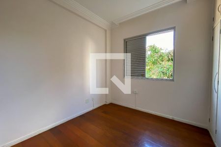 Quarto 2 de apartamento à venda com 3 quartos, 120m² em Caiçaras, Belo Horizonte