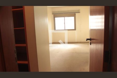 Apartamento à venda com 341m², 5 quartos e 4 vagasSuíte 1