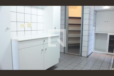 Apartamento à venda com 341m², 5 quartos e 4 vagasÁrea de Serviço