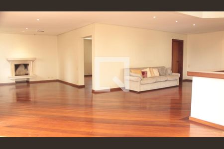 Apartamento à venda com 341m², 5 quartos e 4 vagasSala