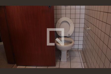 Apartamento à venda com 341m², 5 quartos e 4 vagasBanheiro da Suíte 3