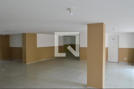 Apartamento à venda com 75m², 2 quartos e 1 vaga Apartamento à venda com 75m², 2 quartos e 1 vagaÁrea comum - Salão de festas