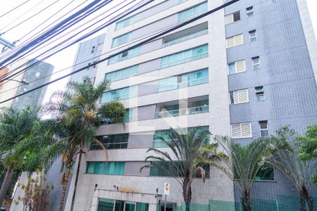 Apartamento à venda com 115m², 4 quartos e sem vagaFachada