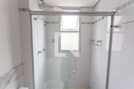 Apartamento à venda com 115m², 4 quartos e sem vagaBanheiro da Suíte 2