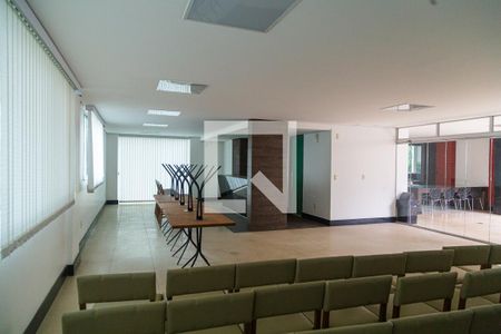 Apartamento à venda com 115m², 4 quartos e sem vagaSalão de Festas