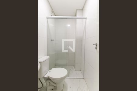Banheiro de apartamento para alugar com 1 quarto, 50m² em Vila Prudente, São Paulo
