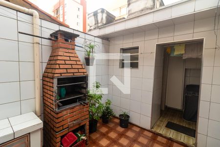 Casa à venda com 106m², 2 quartos e 1 vagaÁrea externa 