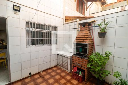 Casa à venda com 106m², 2 quartos e 1 vagaÁrea externa 