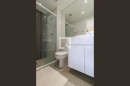 Studio para alugar com 40m², 0 quarto e 1 vaga Studio para alugar com 40m², 0 quarto e 1 vagaBanheiro