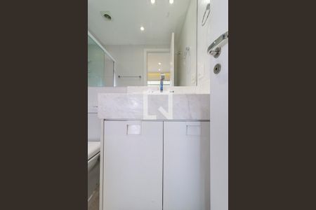 Studio para alugar com 40m², 0 quarto e 1 vaga Studio para alugar com 40m², 0 quarto e 1 vagaBanheiro