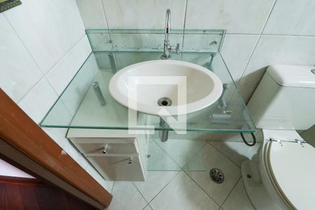 Apartamento à venda com 60m², 2 quartos e 2 vagas Apartamento à venda com 60m², 2 quartos e 2 vagasBanheiro