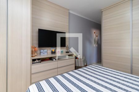 Casa à venda com 180m², 3 quartos e 2 vagasSuíte