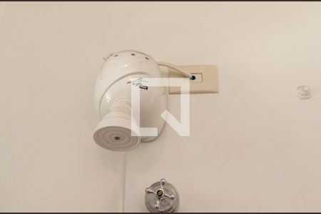 Casa à venda com 180m², 3 quartos e 2 vagasBanheiro de Serviço