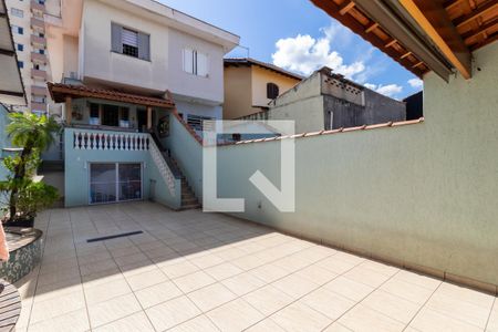 Casa à venda com 180m², 3 quartos e 2 vagasQuintal