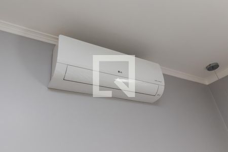 Casa à venda com 180m², 3 quartos e 2 vagasSuíte