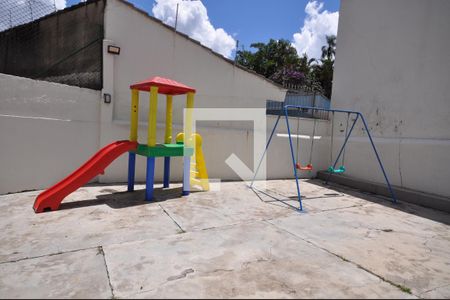 Apartamento para alugar com 106m², 3 quartos e 2 vagasÁrea comum - Playground