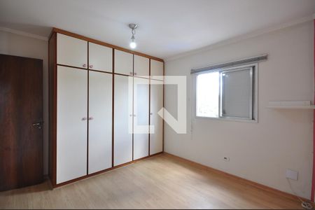 Apartamento para alugar com 106m², 3 quartos e 2 vagasQuarto 2