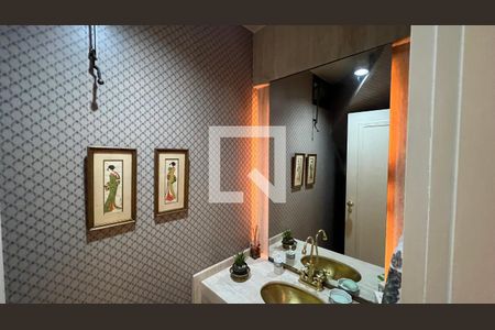 Casa à venda com 362m², 5 quartos e 4 vagasLavabo