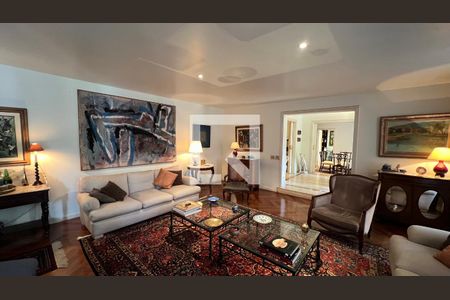 Sala de estar de casa à venda com 5 quartos, 362m² em Jardim Paulista, São Paulo