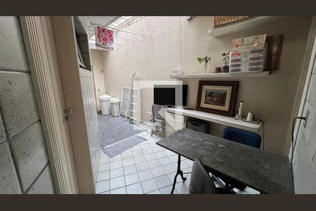 Casa à venda com 362m², 5 quartos e 4 vagasÁrea de Serviço