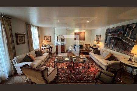 Sala de estar de casa à venda com 5 quartos, 362m² em Jardim Paulista, São Paulo