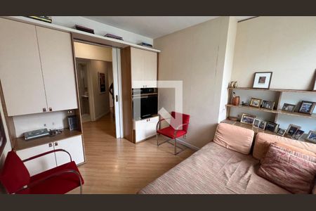 Casa à venda com 362m², 5 quartos e 4 vagasQuarto 1