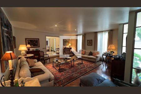 Sala de estar de casa à venda com 5 quartos, 362m² em Jardim Paulista, São Paulo