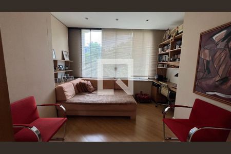 Casa à venda com 362m², 5 quartos e 4 vagasQuarto 1