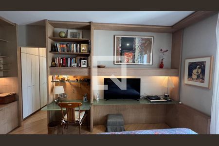 Casa à venda com 362m², 5 quartos e 4 vagasSuite 1