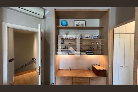 Casa à venda com 362m², 5 quartos e 4 vagasSuite 1