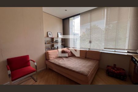 Casa à venda com 362m², 5 quartos e 4 vagasQuarto 1