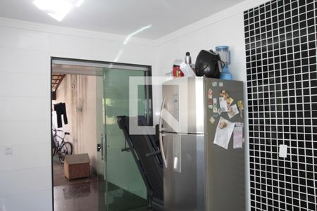 Casa à venda com 170m², 3 quartos e 6 vagascozinha