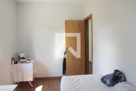 Casa à venda com 170m², 3 quartos e 6 vagasquarto 02