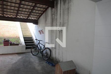 Casa à venda com 170m², 3 quartos e 6 vagasÁrea de Serviço