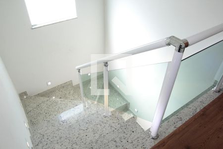 Casa à venda com 170m², 3 quartos e 6 vagasescada