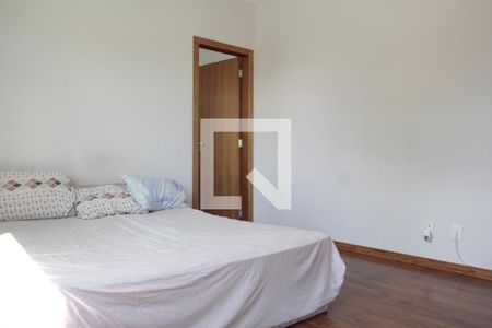 Casa à venda com 170m², 3 quartos e 6 vagassuite