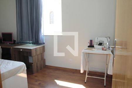 Casa à venda com 170m², 3 quartos e 6 vagasquarto 02