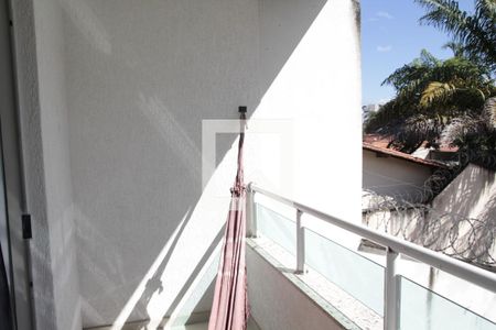 Casa à venda com 170m², 3 quartos e 6 vagasvaranda do quarto 01
